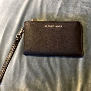 Michael Kors leather smartphone wallet